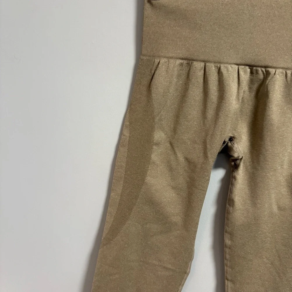 NVGTN Leggings - Picture 3 of 6